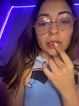 Aileen-wood live sex cam