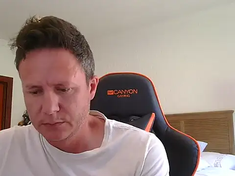 TroyDieselXXX live sex cam