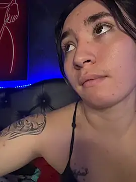 Sophie_LS's cam snapshot