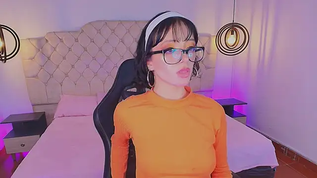 Sweet_1Angel's cam snapshot