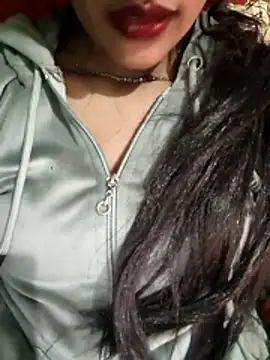 Eshwari_Chopra's cam snapshot