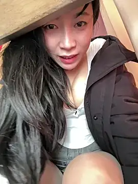 yourkeer live sex cam