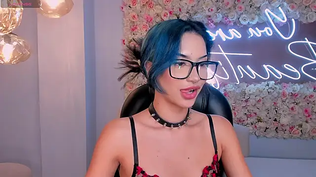 KayraLanne's cam snapshot