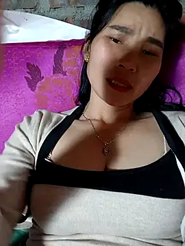 Bear_bear0's cam snapshot