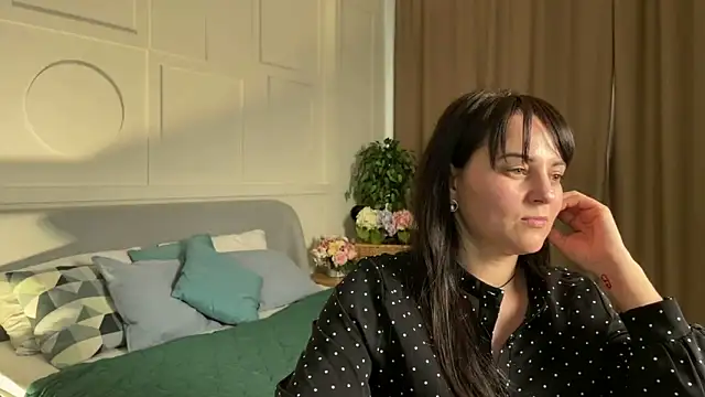 _SilkyShadow_'s cam snapshot