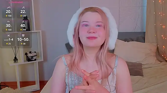 PinkyYoungPie's cam snapshot