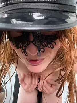 Miacarry live sex cam