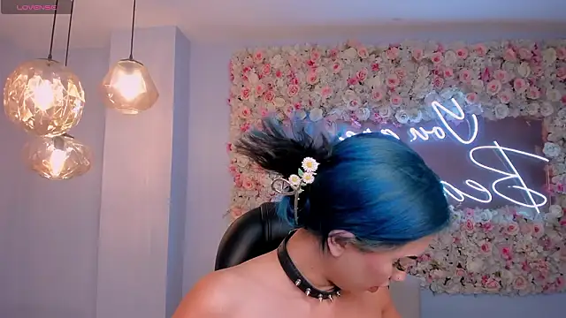 KayraLanne's cam snapshot