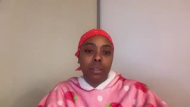 ChocolateCakeQueen live sex cam