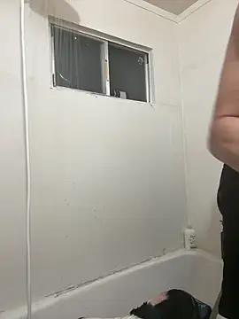 sexyhotstud12 live sex cam