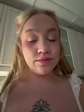 RollDolls's cam snapshot