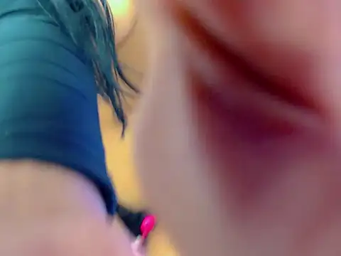 estefany_squirt1's cam snapshot