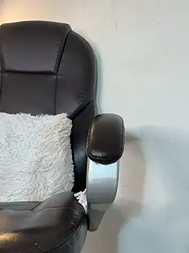 _Isabella_1's cam snapshot