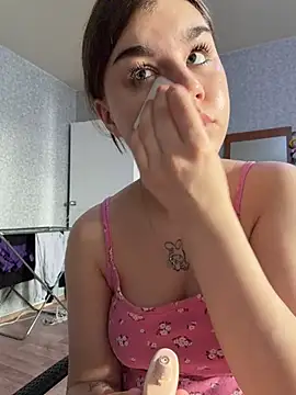 WednesdayMila live sex cam