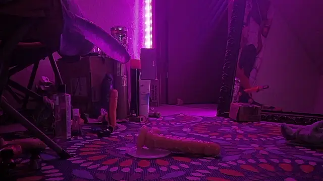 SlammyDjr live sex cam
