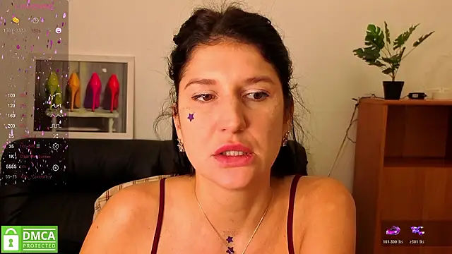 Alianna_Solo_Kisses live sex cam