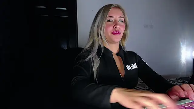 sara_and_jhon live sex cam