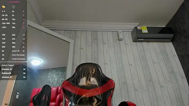 _erick_j's cam snapshot