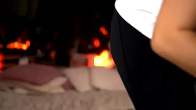 KellyMathews live sex cam