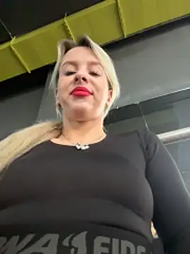 LikaCat's cam snapshot