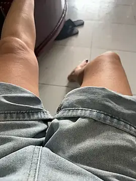 Mores1_Squirt's cam snapshot