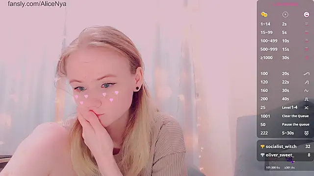 AliceNya_cute live sex cam