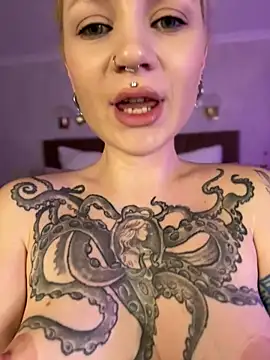 BlondeDoll_ live sex cam