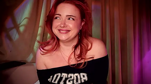 MayaAkashova live sex cam