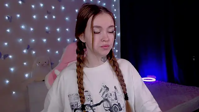 Naughty_Mable's cam snapshot