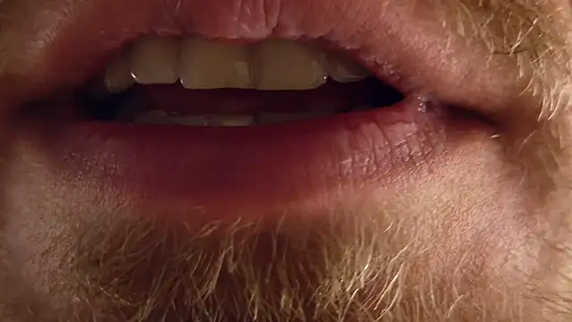 J0nMuscle live sex cam