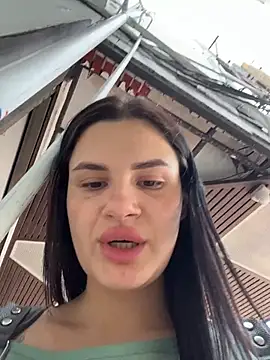 MiraReach live sex cam