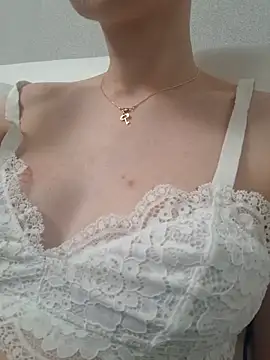 Julibant666juli live sex cam