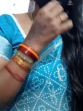 Tamil_Meera12's cam snapshot