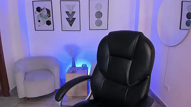 Beverly_johnson's cam snapshot