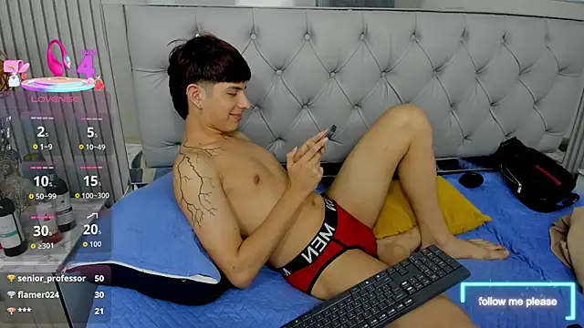 Estiv18_ live sex cam