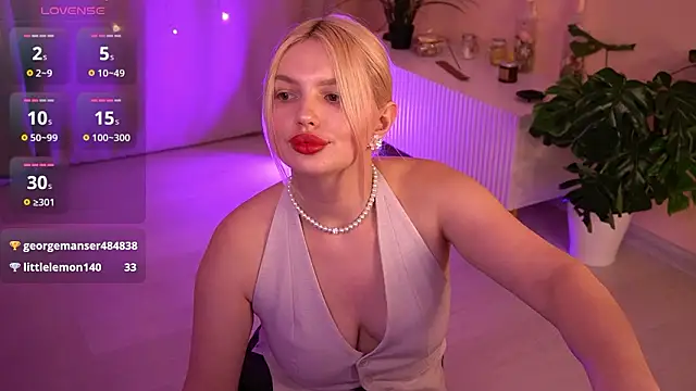 AmeliaWeells's cam snapshot