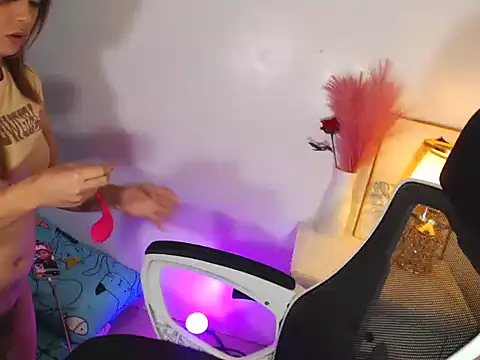 MajesticKitana live sex cam