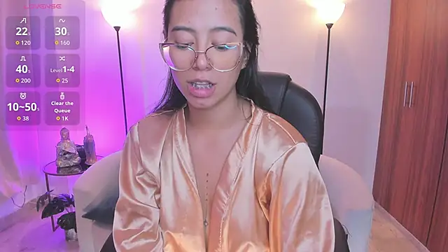 raven_stonee's cam snapshot