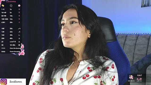 ZaraDames_'s cam snapshot