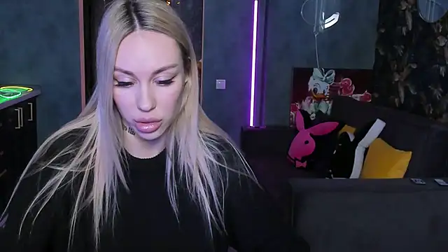 Blckmirrorr live sex cam