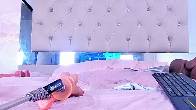 Luna_Tylor live sex cam