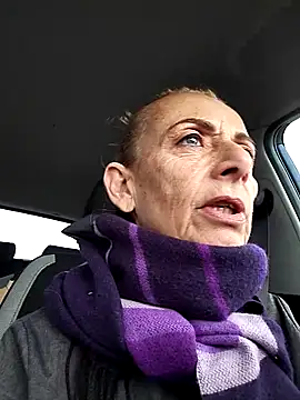 clarabell4 live sex cam