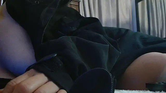 MINI_Petite live sex cam