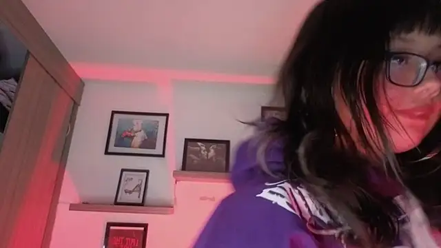 missy_taylor_'s cam snapshot