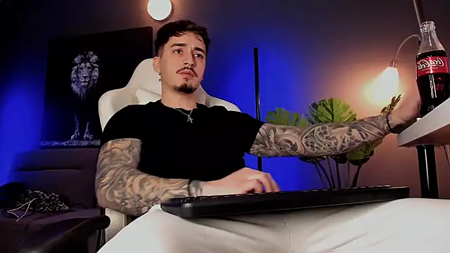 uptomatty's cam snapshot