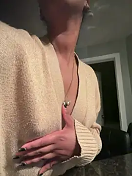 Your_Paris live sex cam