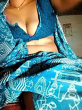 Hot_bhabhi300's cam snapshot