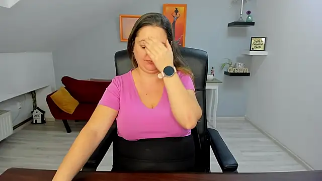 LollaGirl's cam snapshot