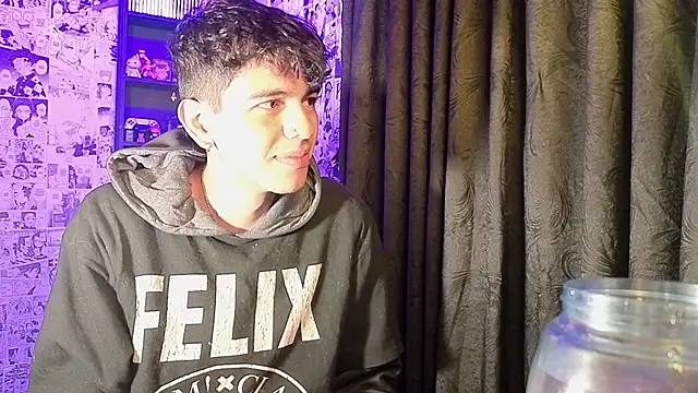 Mickey_Magic live sex cam