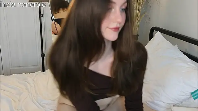 Lilyblush's cam snapshot